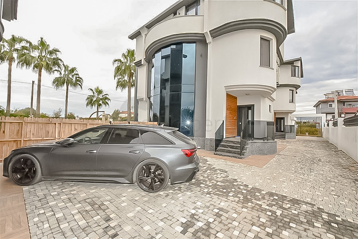 Стильная вилла 4+1 в районе Паяллар