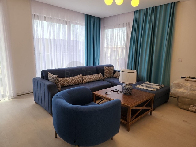 Вилла отельной концепции на первой береговой линии