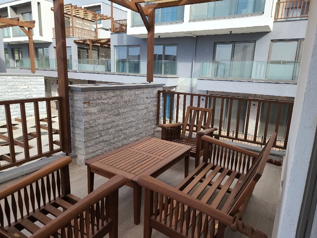 Вилла отельной концепции на первой береговой линии