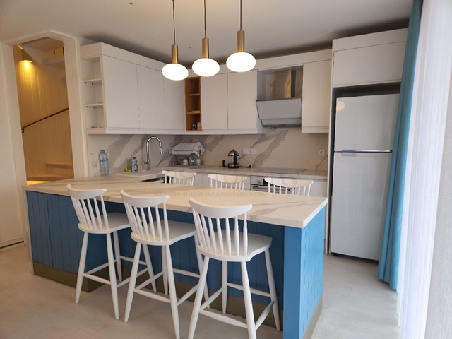 Вилла отельной концепции на первой береговой линии