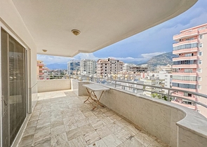 Просторная квартира 2+1 в районе Махмутлар