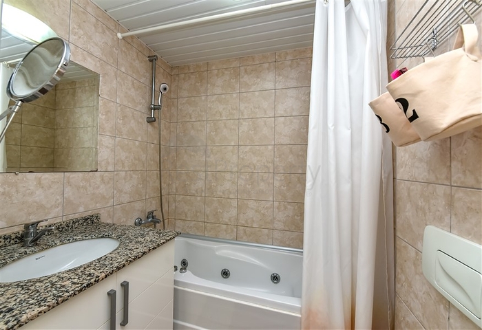 Квартира 1+1 в районе Джикджилли