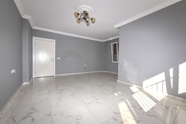 Просторный пентхаус 3+1 в Махмутларе