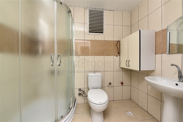 Просторный пентхаус 3+1 в Махмутларе