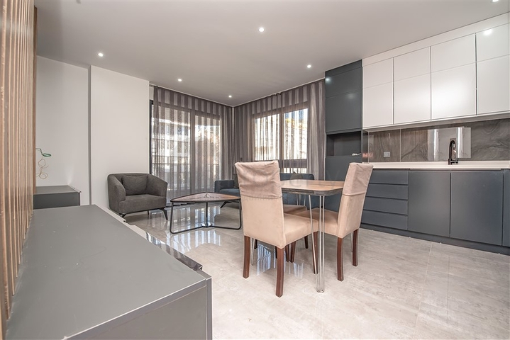 Квартира планировкой 1+1 в самом центре Алании