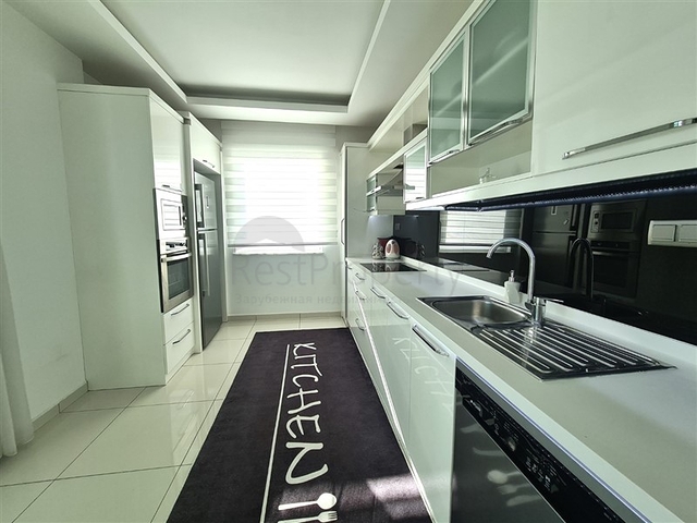 Просторная квартира планировки 3+1 в районе Джикджилли