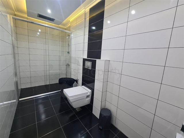 Просторная квартира планировки 3+1 в районе Джикджилли