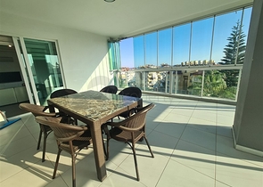 Просторная квартира планировки 3+1 в районе Джикджилли