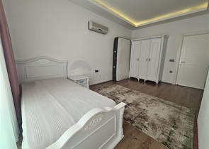 Просторная квартира планировки 3+1 в районе Джикджилли