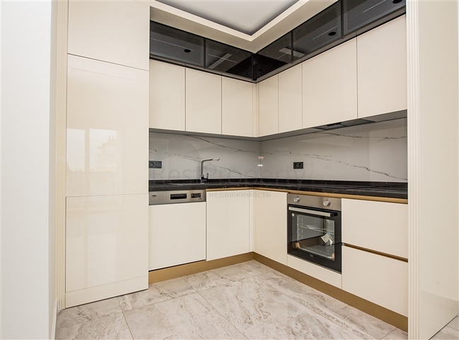 Двухкомнатная квартира в новом комплексе центра Алании