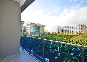 Двухкомнатная квартира в живописном районе Алании и пешей доступности к морю