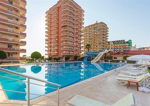 Просторная квартира 2+1 с видом на море в районе Махмутлар