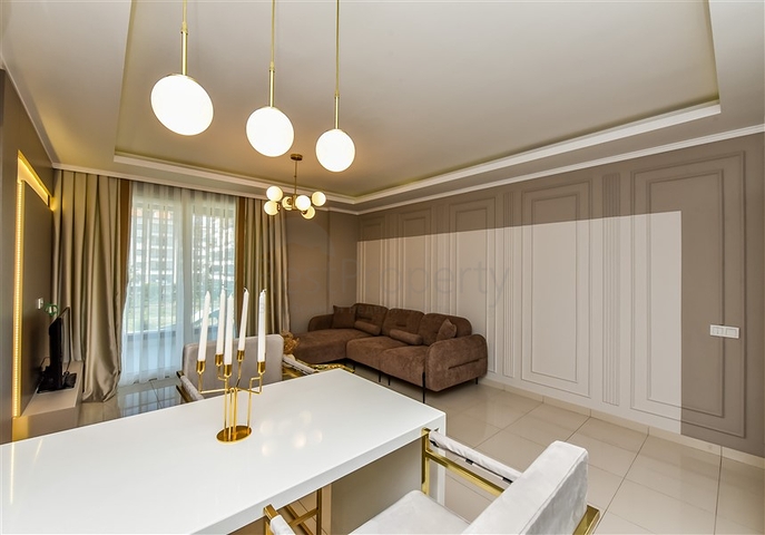 Светлая мебелированная квартира в пешей доступности от моря