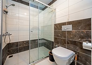 Меблированная трехкомнатная квартира в ЖК с богатой инфраструктурой