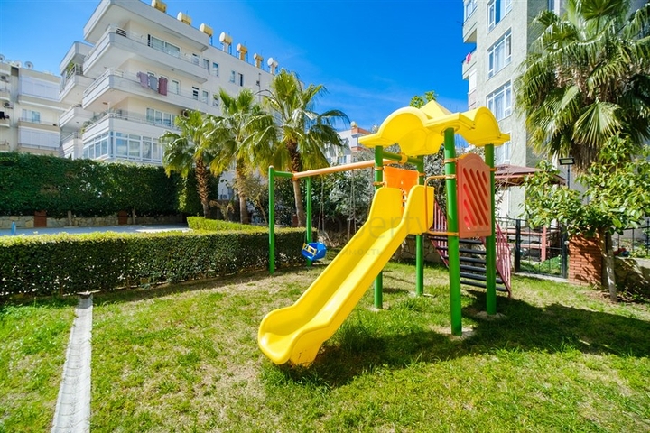 Квартира планировкой 3+1 в районе пляжа Клеопатра