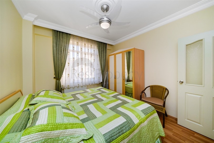 Квартира планировкой 3+1 в районе пляжа Клеопатра