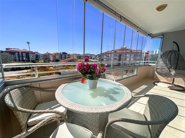 Просторная квартира 2+1 в центре района Оба