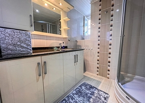 Просторная квартира 2+1 в центре района Оба