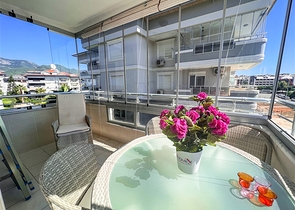 Просторная квартира 2+1 в центре района Оба