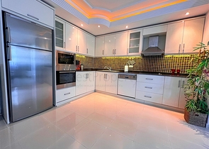 Просторная квартира 2+1 в центре района Оба