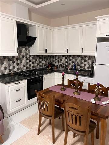 Просторная квартира в районе Оба