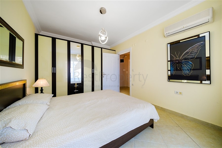 Квартира 2+1 с видом на море в районе Махмутлар