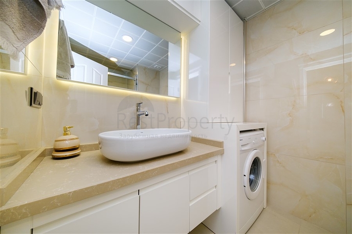 Квартира 2+1 с видом на море в районе Махмутлар