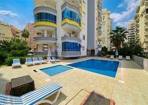 Квартира 2+1 с видом на море в районе Махмутлар