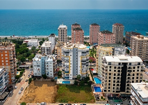 Квартира 2+1 с видом на море в районе Махмутлар