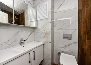 Квартира планировкой 1+1 в 100м от Средиземного моря в районе Кестель Квартира планировкой 1+1 в 100м от Средиземного моря в районе Кестель