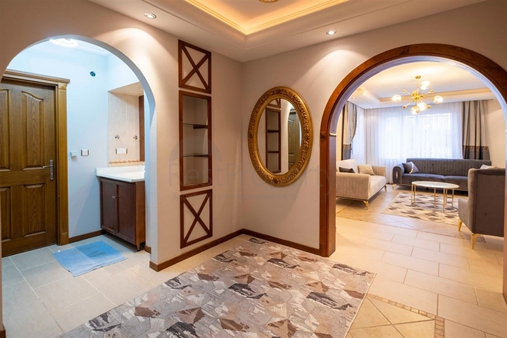 Квартира 2+1 на первой линии в районе Махмутлар