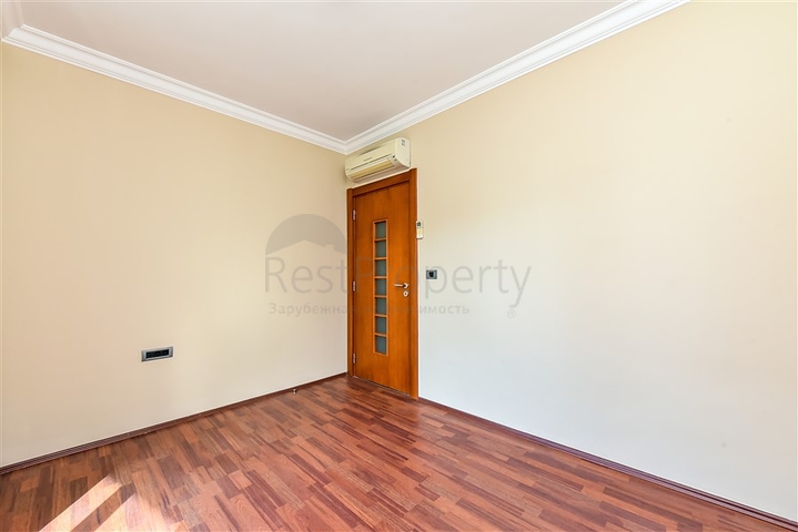 Роскошная квартира 2+1 на первой линии в центре Алании