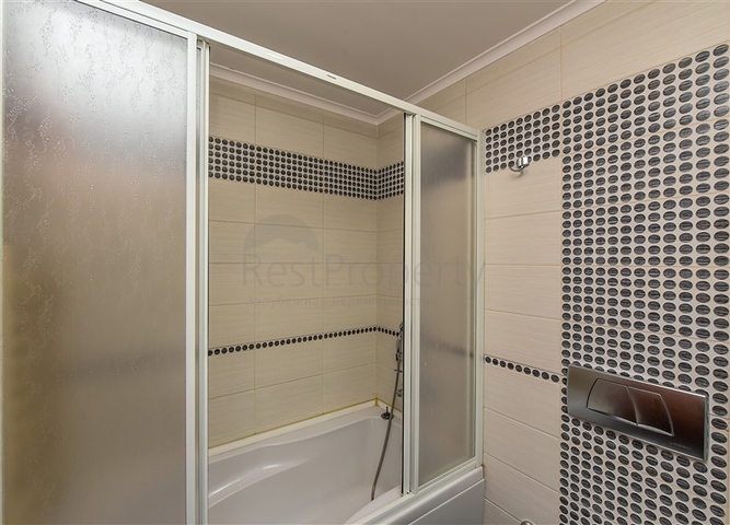 Роскошная квартира 2+1 на первой линии в центре Алании