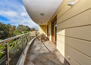 Роскошная квартира 2+1 на первой линии в центре Алании