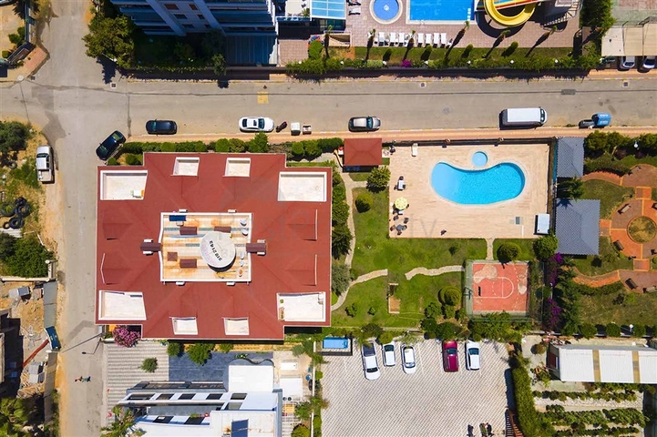 Трехкомнатная квартира с просторным балконом