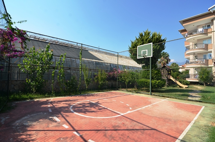 Трехкомнатная квартира с просторным балконом