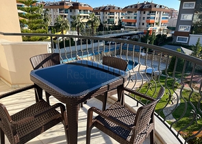 Трехкомнатная квартира с просторным балконом