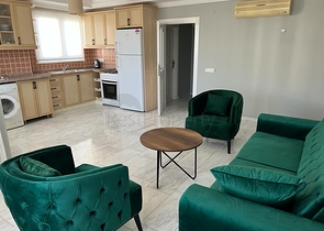 Трехкомнатная квартира с просторным балконом