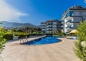 3+1 с отдельной кухней в европейском районе Оба