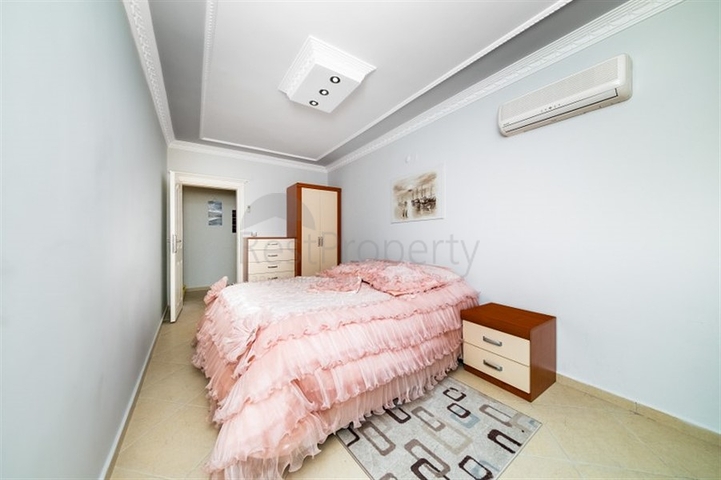 Меблированная квартира планировкой 2+1 в центре Алании