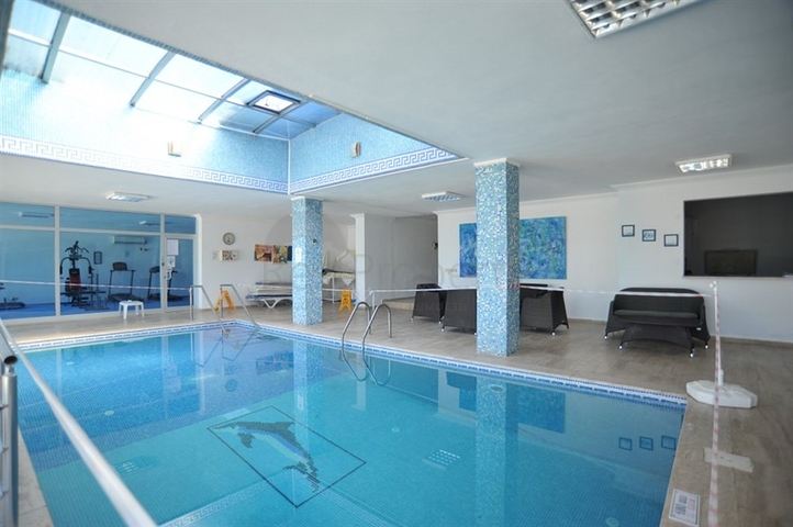 Пентхаус 3+1 с панорамными видами на море в районе Конаклы