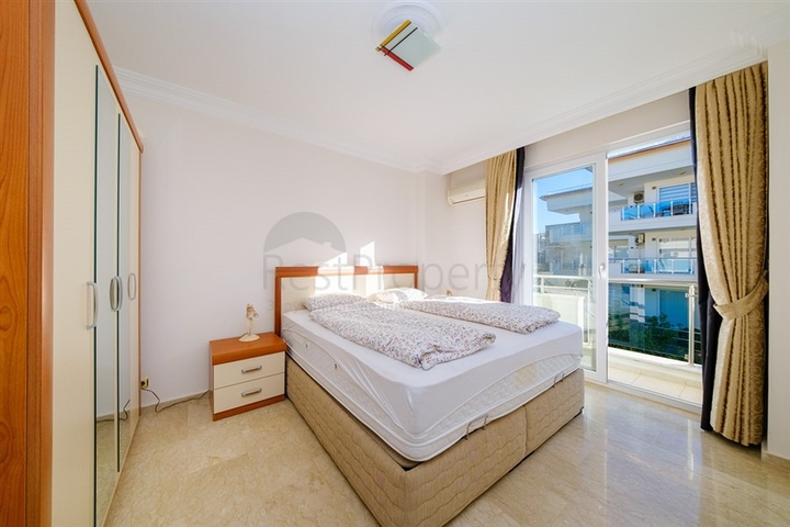 Пентхаус 3+1 с панорамными видами на море в районе Конаклы