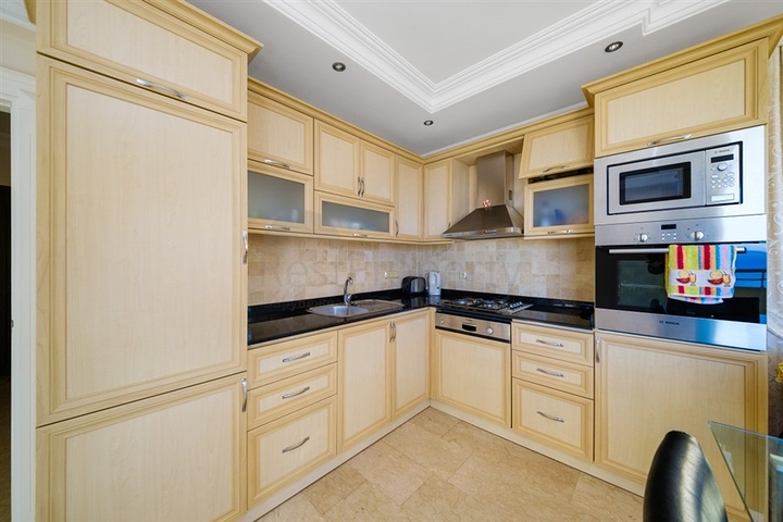 Пентхаус 3+1 с панорамными видами на море в районе Конаклы