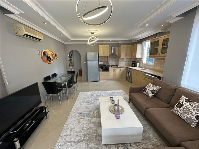 Трехкомнатная квартира в районе Тосмур