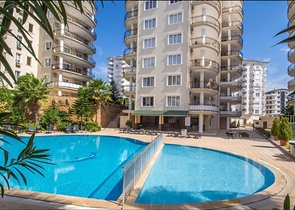 Трехкомнатная квартира в районе Тосмур