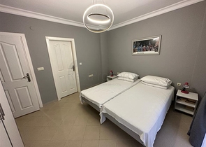 Трехкомнатная квартира в районе Тосмур