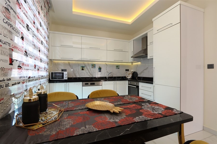 Трехкомнатная квартира в 300 метрах от пляжа Клеопатра