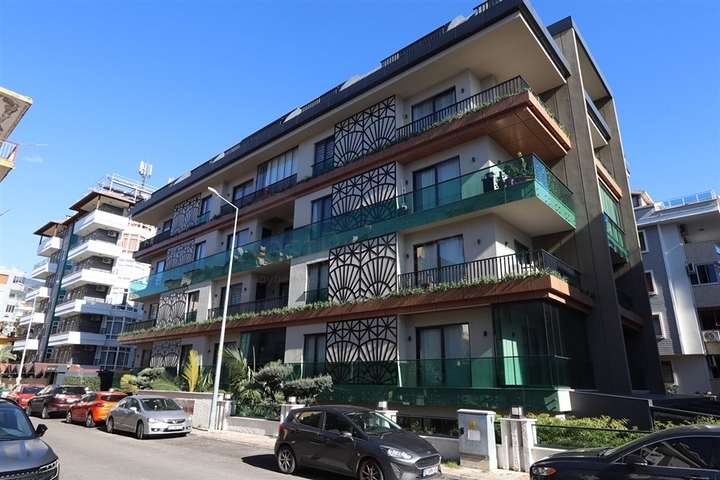 Трехкомнатная квартира в 300 метрах от пляжа Клеопатра