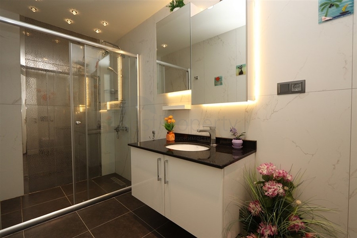 Трехкомнатная квартира в 300 метрах от пляжа Клеопатра