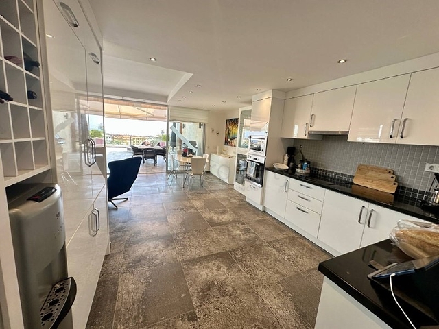 3+1 в районе Джикджилли